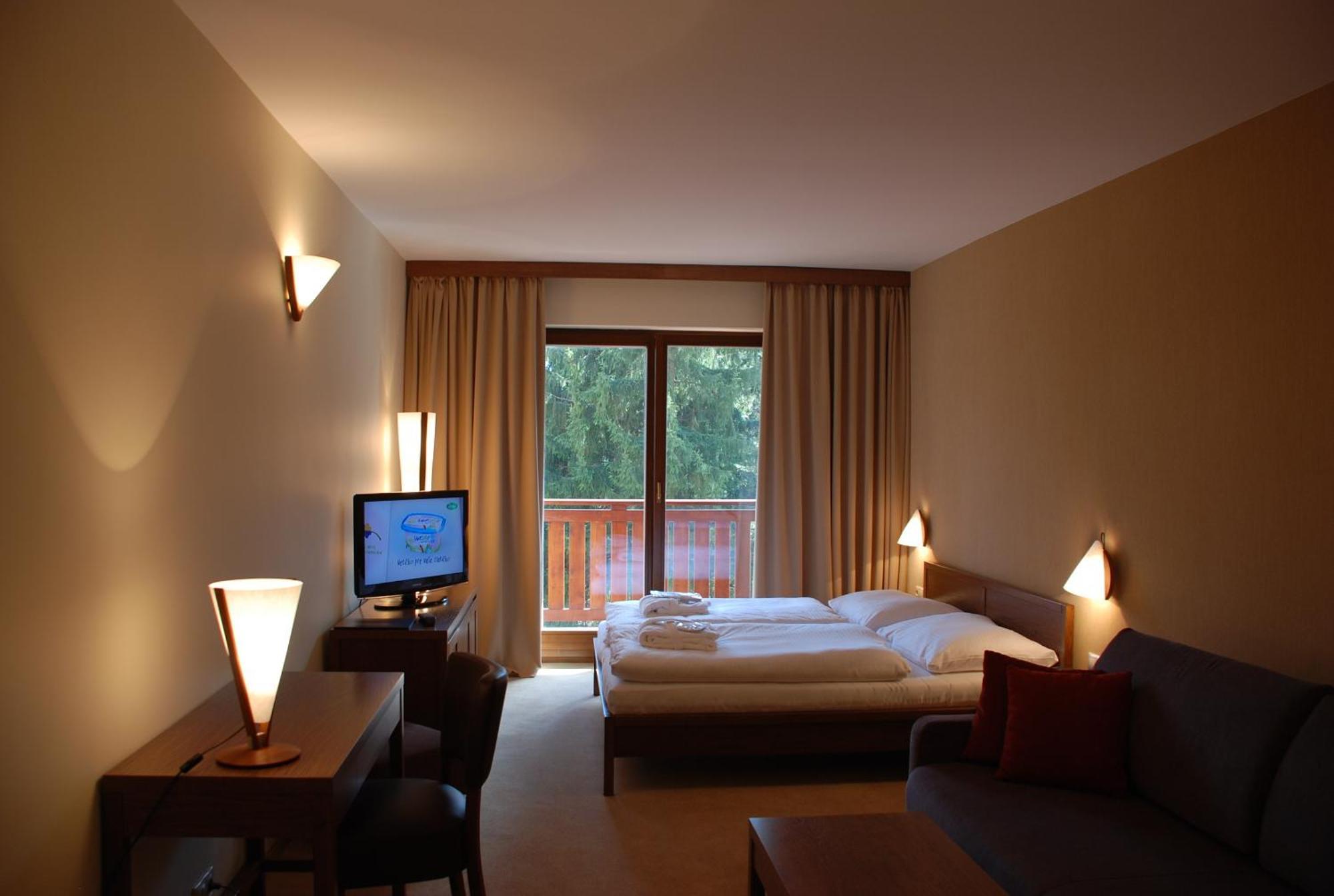 Hotel Rozsutec Terchová Buitenkant foto