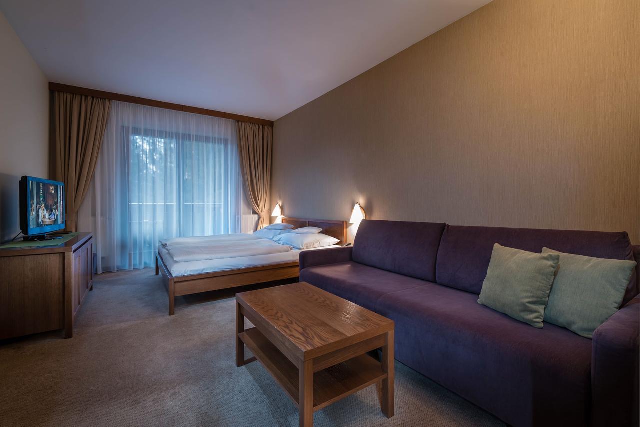 Hotel Rozsutec Terchová Buitenkant foto